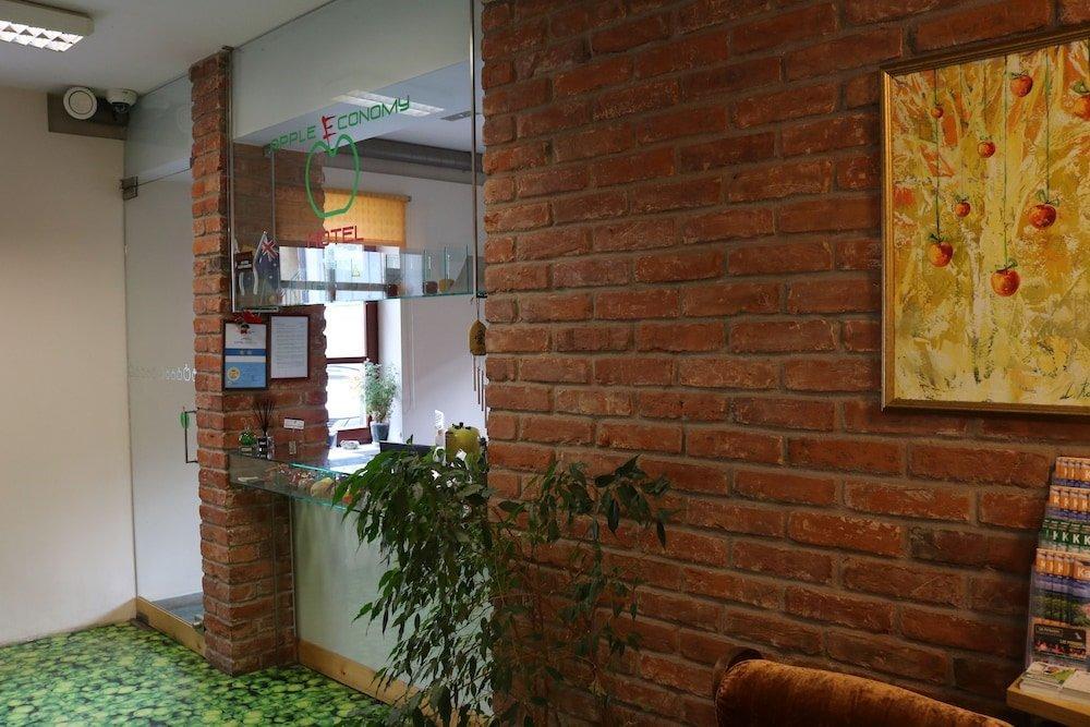 Apple Economy Hotel Kaunas Luaran gambar